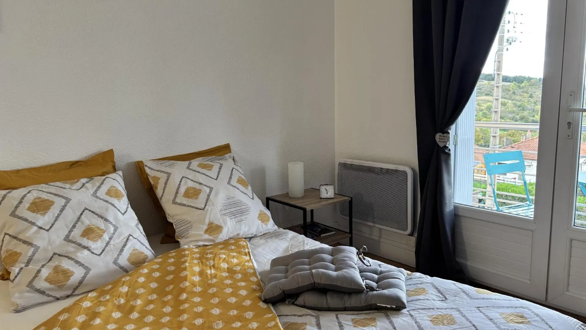 Bella Vista - Studio - Balcon - Parking contacts