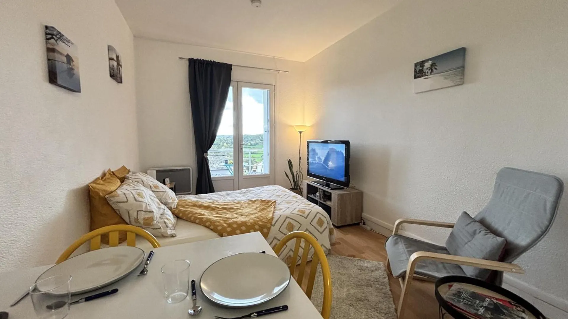 Apartment Bella Vista - Studio - Balcon - Parking Chatel-Guyon