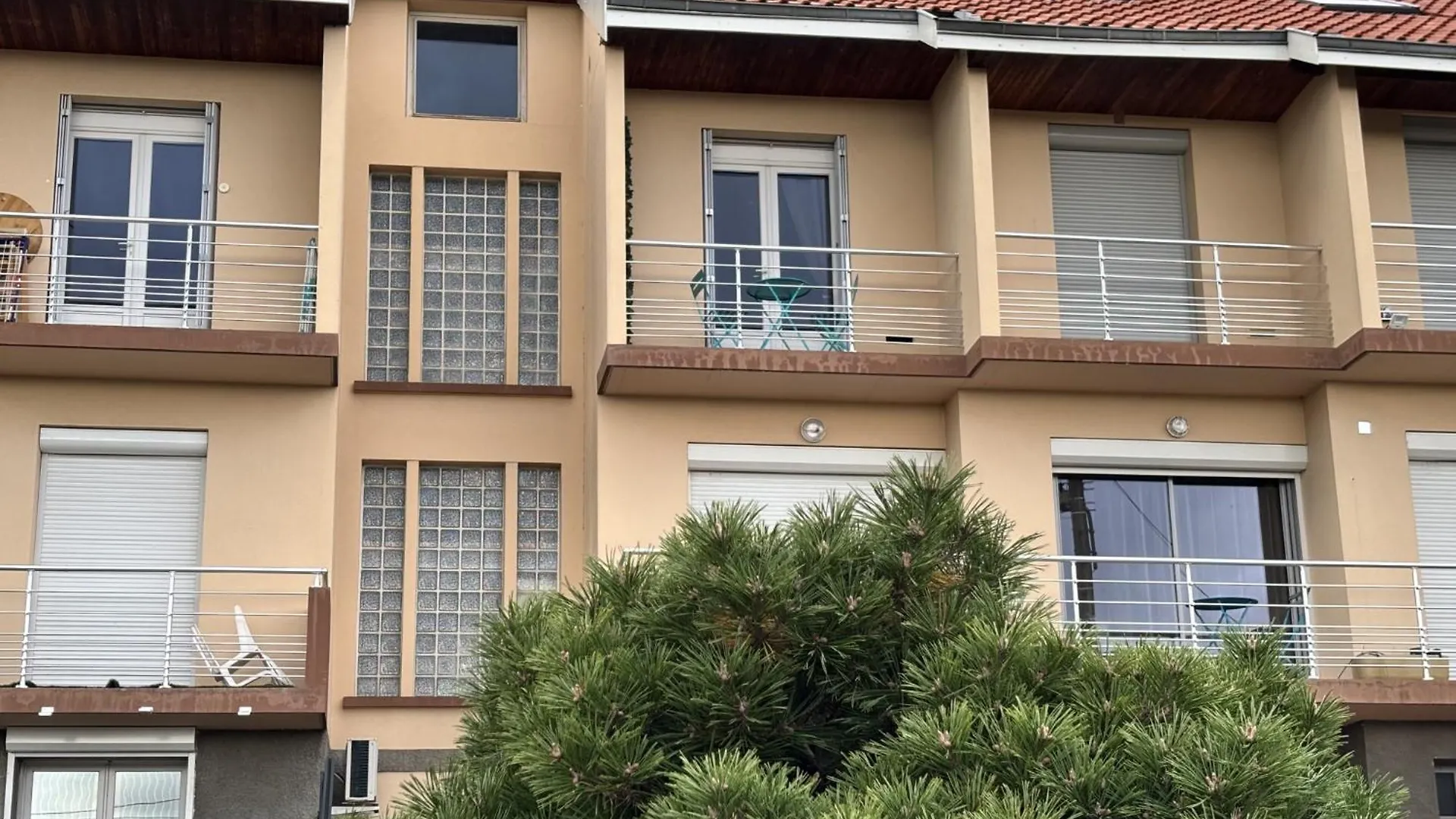 Bella Vista - Studio - Balcon - Parking Chatel-Guyon France